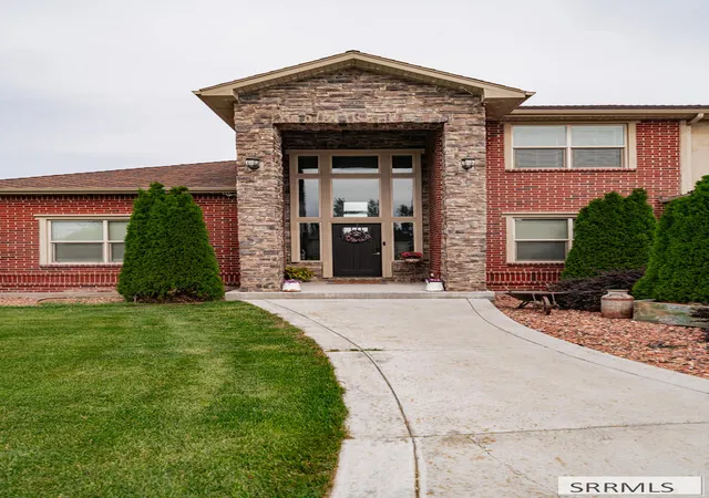 Photo 2 of Single family home for sale at 3721 E 331 N, Rigby, ID 83442 | MLS# 2188814 | Listing updated on 2026-09-03