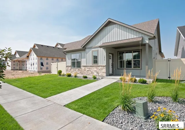 Photo 2 of Single family home for sale at 1823 Clarity Lane, Idaho Falls, ID 83404 | MLS# 2188612 | Listing updated on 2026-08-18