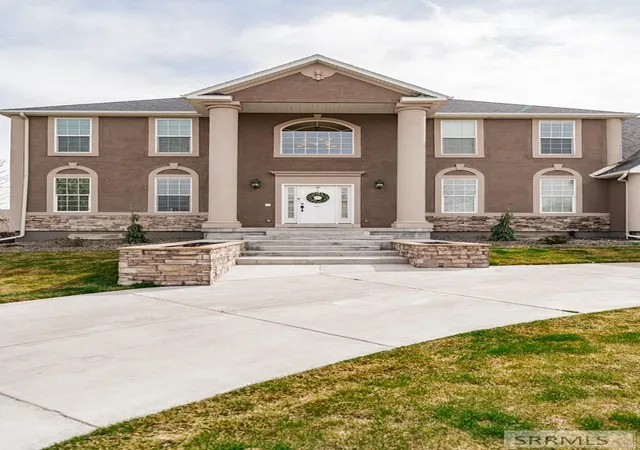 image of 5930 E Pheasant Dr, Ammon, ID 83401 | MLS# 2186775