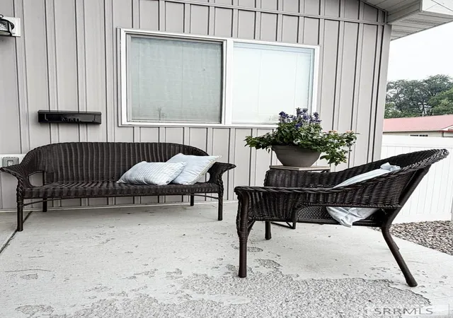 Photo 3 of Single family home for sale at 150 E 2nd Street, Idaho Falls, ID 83401 | MLS# 2188154 | Listing updated on 2026-10-24