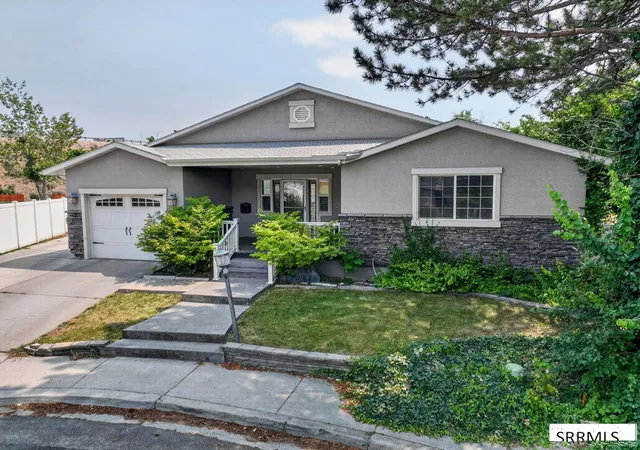 Photo 1 of Single family home for sale at 1015 Park Lane, Pocatello, ID 83201 | MLS# 2188397 | Listing updated on 2026-09-03