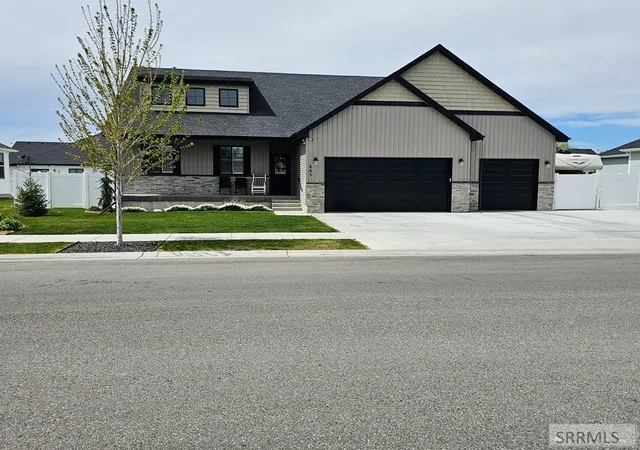 Homes for sale in Idaho Falls, ID | 665 Hollow Dr, Idaho Falls, ID 83401 | MLS# 2185769