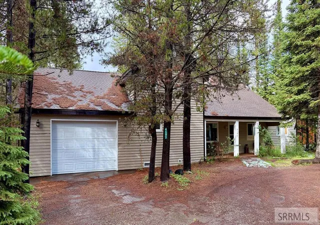 Homes for sale in Island Park, ID | 4197 Lone Pine Road, Island Park, ID 83429 | MLS# 2187553