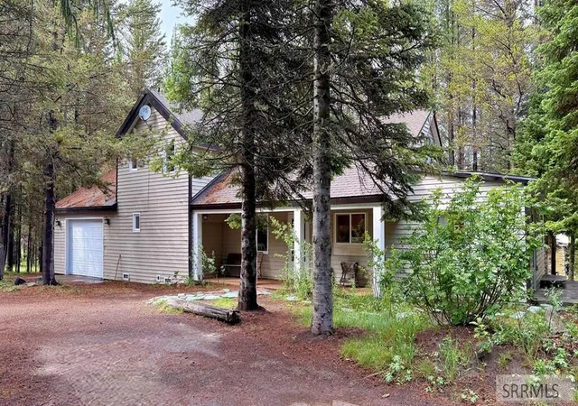 3rd image of 4197 Lone Pine Road, Island Park, ID 83429 | MLS# 2187553