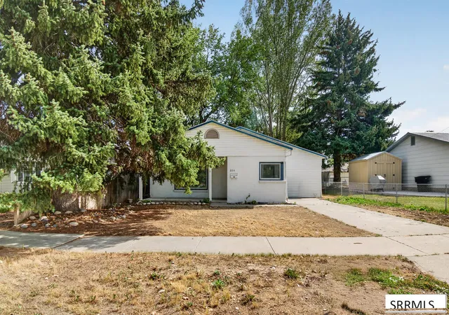 Photo 3 of Single family home for sale at 224 E Center Street, Shelley, ID 83274 | MLS# 2188678 | Listing updated on 2026-09-10