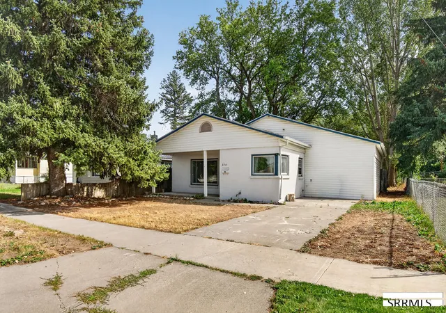 Photo 3 of Single family home for sale at 224 E Center Street, Shelley, ID 83274 | MLS# 2188678 | Listing updated on 2026-09-10