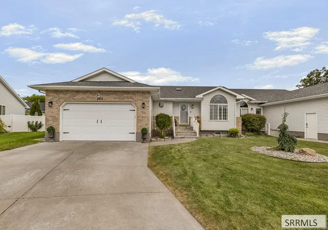 2nd image of 2975 E Courtyard Circle, Ammon, ID 83406 | MLS# 2188859