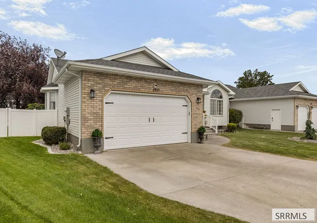 3rd image of 2975 E Courtyard Circle, Ammon, ID 83406 | MLS# 2188859