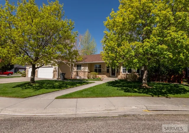 3rd image of 3141 Colonial Way, Idaho Falls, ID 83404 | MLS# 2186107