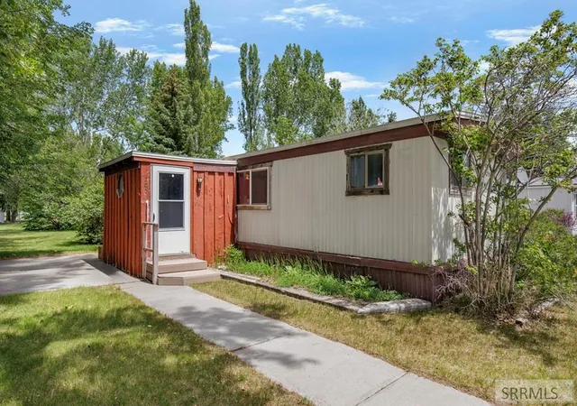 Homes for sale in Rexburg, ID | 200 Holly Street, Rexburg, ID 83440 | MLS# 2186947