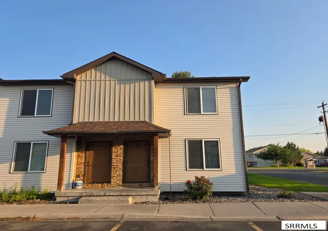 Photo 2 of Townhouse for sale at 446 W 6th S #609, Rexburg, ID 83440 | MLS# 2188679 | Listing updated on 2026-08-21