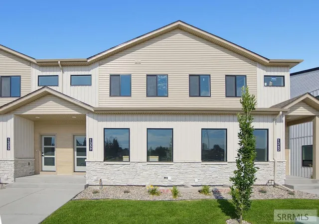 Townhouse for sale at 1359 Latah Avenue, Idaho Falls, ID 83402 | MLS# 2187772