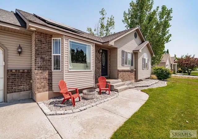 Photo 2 of Sale Pending at 3004 N Wildflower Dr, Idaho Falls, ID 83401 | MLS# 2187782 | Listing updated on 2026-08-17