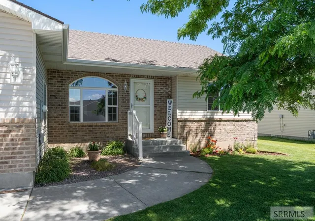 2nd image of 263 S Bridger Dr, Ammon, ID 83406 | MLS# 2187672