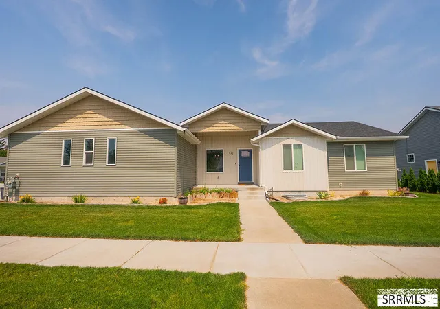 Photo 4 of Single family home for sale at 1132 Harris Loop, Blackfoot, ID 83221 | MLS# 2188566 | Listing updated on 2026-09-18