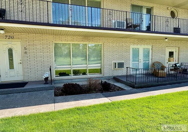 Homes for sale in Idaho Falls, ID | 720 E Elva Street #5, Idaho Falls, ID 83401 | MLS# 2186654