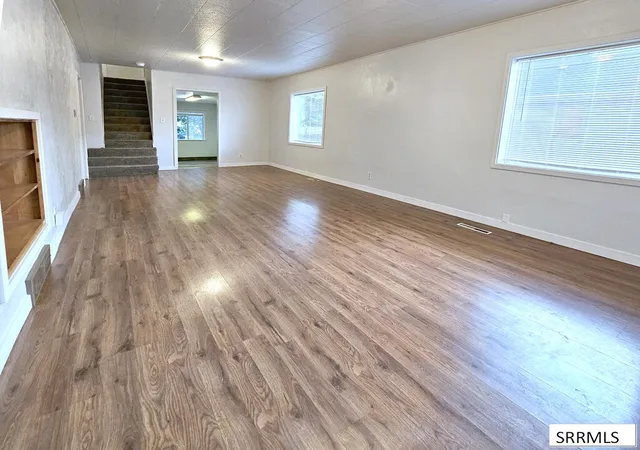 Photo 4 of Single family home for sale at 130 E 17Th Street, Idaho Falls, ID 83404 | MLS# 2188541 | Listing updated on 2026-10-04