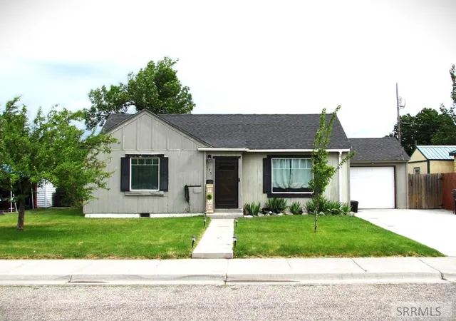 Homes for sale in Idaho Falls, ID | 935 E 14th Street, Idaho Falls, ID 83404 | MLS# 2187302