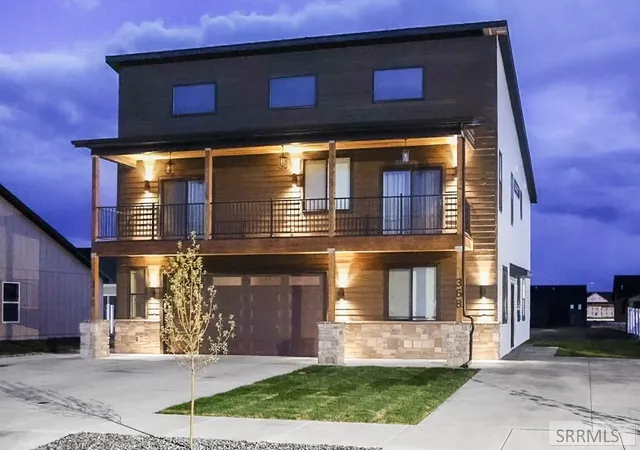 Homes for sale in Sugar City, ID | 370 Camas Street, Sugar City, ID 83448 | MLS# 2185936