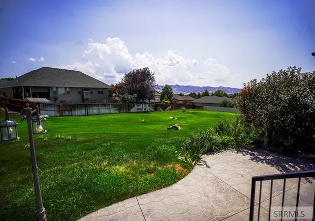 Photo 2 of Single family home for sale at 2749 Hillview Dr, Pocatello, ID 83201 | MLS# 2188231 | Listing updated on 2026-08-01