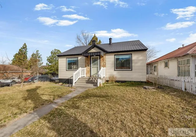 Homes for sale in Rexburg, ID | 249 E 1St S, Rexburg, ID 83440 | MLS# 2185015