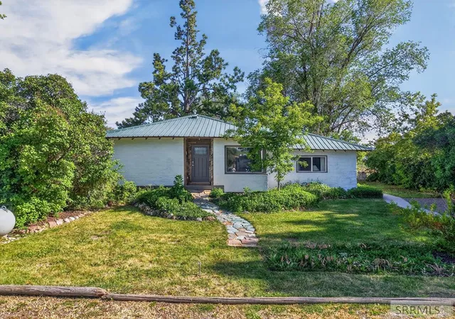 Homes for sale in Rockland, ID | 225 W Kootenai Way, Rockland, ID 83271 | MLS# 2187096