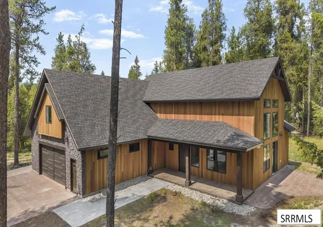 Photo 1 of Single family home for sale at 1527 Shadow Run, Ashton, ID 83420 | MLS# 2188413 | Listing updated on 2026-10-09