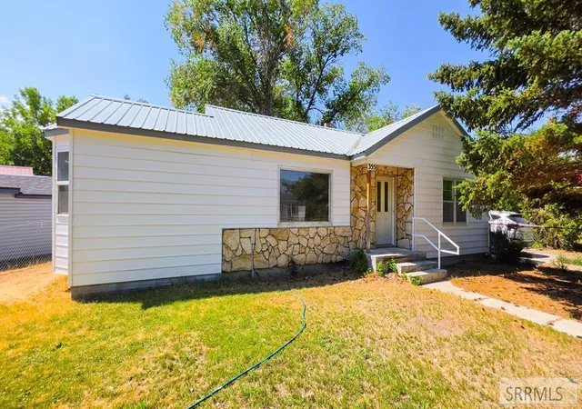 Photo 1 of Single family home for sale at 355 Louise Dr, Arco, ID 83213 | MLS# 2188217 | Listing updated on 2026-07-31