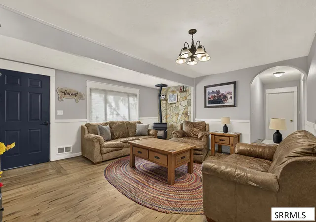 Photo 4 of Single family home for sale at 14122 N 5Th E, Idaho Falls, ID 83401 | MLS# 2188732 | Listing updated on 2026-08-25
