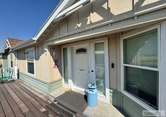 1st image of 2139 N Pinewood Dr, Idaho Falls, ID 83401 | MLS# 2188292