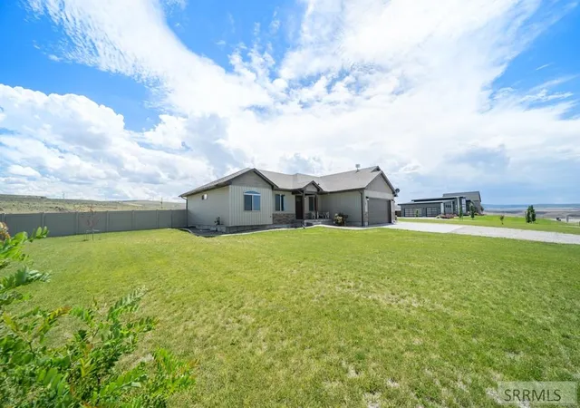 Photo 3 of Single family home for sale at 7647 S Packbridge Lane, Idaho Falls, ID 83406 | MLS# 2187873 | Listing updated on 2026-09-30