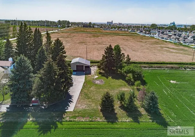 Homes for sale in Idaho Falls, ID | 111 E 65th S, Idaho Falls, ID 83404 | MLS# 2186363