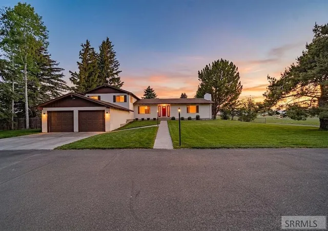Homes for sale in Idaho Falls, ID | 111 E 65th S, Idaho Falls, ID 83404 | MLS# 2186363