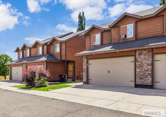 Photo 2 of Single family home for sale at 718 Valley Centre Dr #6, Driggs, ID 83422 | MLS# 2187950 | Listing updated on 2026-09-01