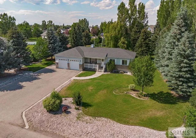 2nd image of 4633 E Wind River Dr, Idaho Falls, ID 83401 | MLS# 2187369
