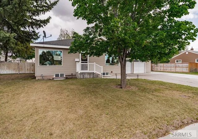 Homes for sale in Ammon, ID | 1775 Avocet Dr, Ammon, ID 83406 | MLS# 2186536