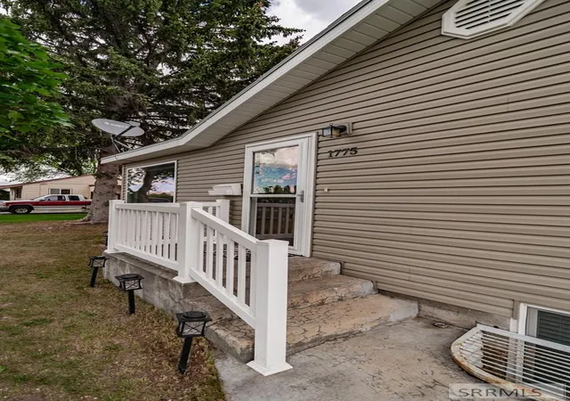 Homes for sale in Ammon, ID | 1775 Avocet Dr, Ammon, ID 83406 | MLS# 2186536