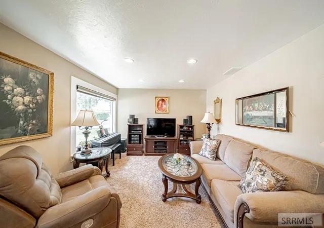 Homes for sale in Ammon, ID | 1775 Avocet Dr, Ammon, ID 83406 | MLS# 2186536