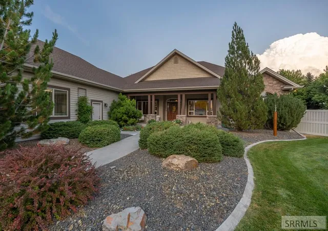 Photo 3 of Mansion for sale at 1638 N Romantica Dr, Idaho Falls, ID 83402 | MLS# 2188276 | Listing updated on 2026-09-20