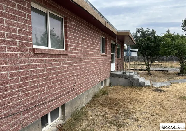 Photo 3 of Sale Pending at 748 W 175 N, Blackfoot, ID 83221 | MLS# 2188515 | Listing updated on 2026-09-01