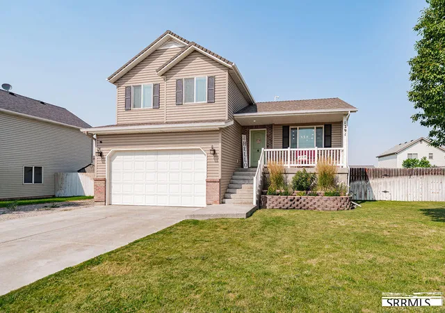 Photo 2 of Single family home for sale at 1291 N Hammerstone Dr, Idaho Falls, ID 83401 | MLS# 2188461 | Listing updated on 2026-09-21