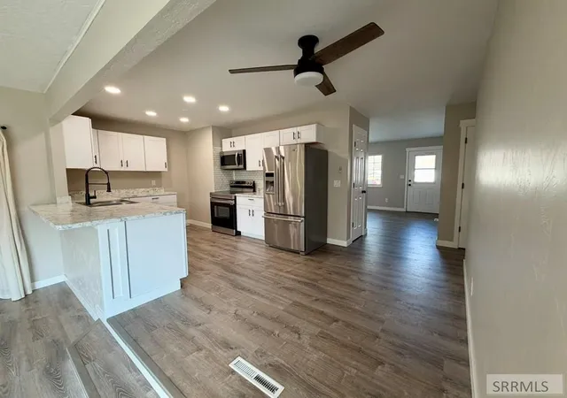 Photo 2 of Single family home for sale at 805 K Street, Idaho Falls, ID 83402 | MLS# 2188034 | Listing updated on 2026-07-25