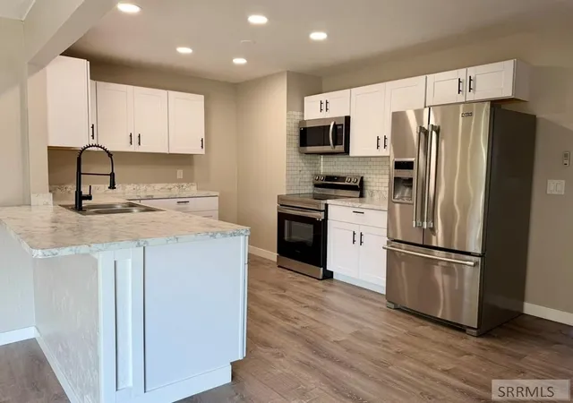 Photo 3 of Single family home for sale at 805 K Street, Idaho Falls, ID 83402 | MLS# 2188034 | Listing updated on 2026-07-25