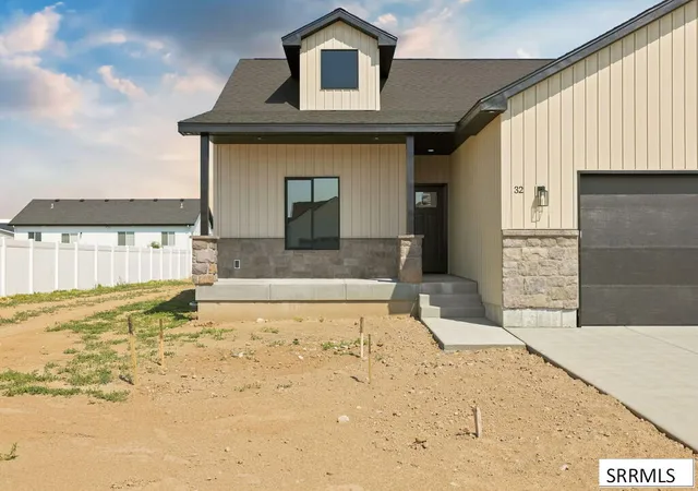 Photo 3 of Single family home for sale at 32 N Hemlock Lane, Rigby, ID 83442 | MLS# 2188464 | Listing updated on 2026-09-09