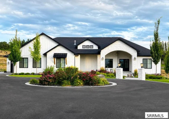 Photo 1 of Mansion for sale at 6775 S 46th E, Idaho Falls, ID 83406 | MLS# 2188757 | Listing updated on 2026-08-25