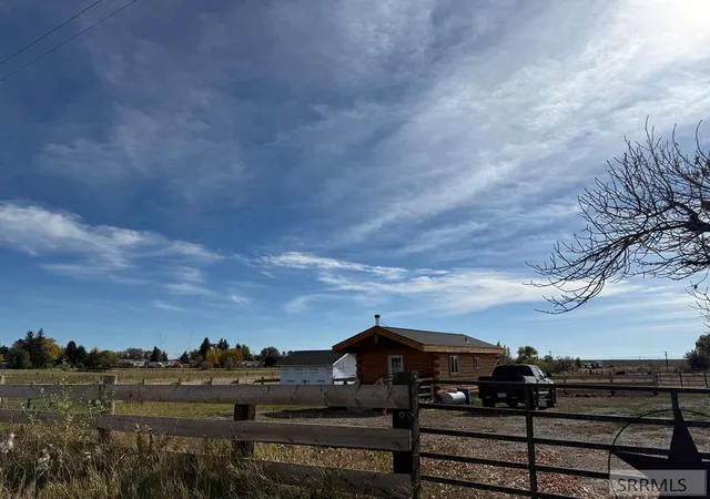 1st image of 1225 E 800 N, Richfield, ID 83349 | MLS# 2180391