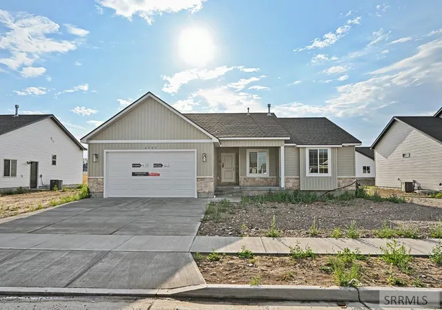 Photo 1 of Sale Pending at 6907 Bronson Dr, Idaho Falls, ID 83402 | MLS# 2188012 | Listing updated on 2026-09-14