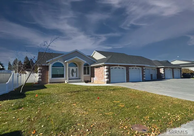 Homes for sale in Ammon, ID | 1810 Cabellaro Dr, Ammon, ID 83406 | MLS# 2186862