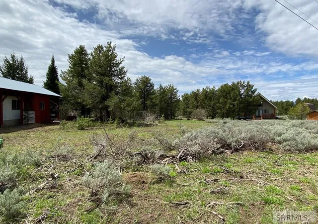 3rd image of 3423 Oakwood Dr, Island Park, ID 83429 | MLS# 2186382