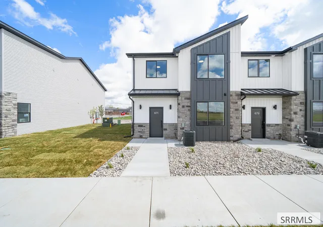 2nd image of 731 Curlew Dr, Ammon, ID 83406 | MLS# 2188804